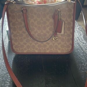 Coach Tyler carryall 28 signature canvas